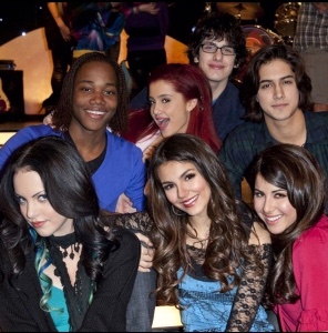 Shut Up And Dance (with Victorious Cast)