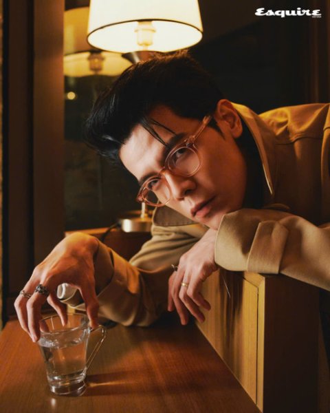 thỏ esquire