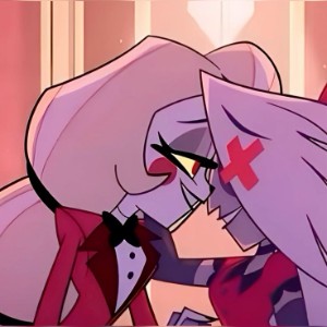 Charlie x vaggi