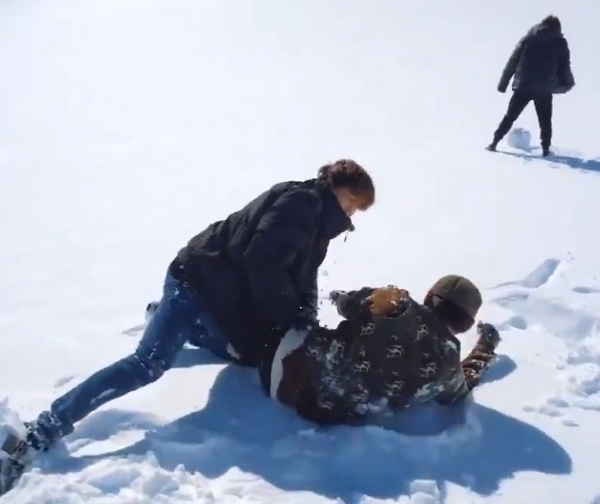 snow snuggle