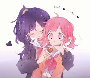 Mafuemu with a heart cookie