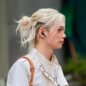 Blond long + undercut