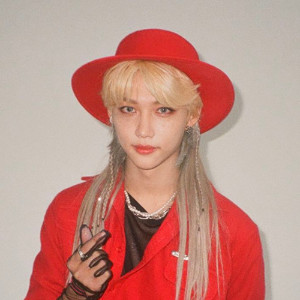 Blond short + extensions
