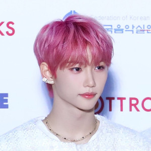 Pink short