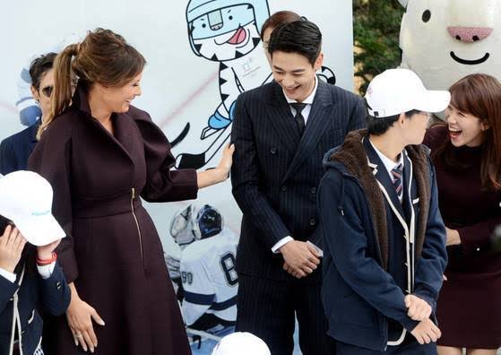 minho upstaging melania trump