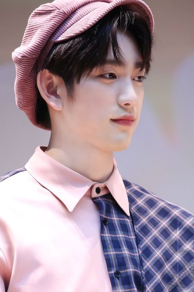 Bottom Jinyoung