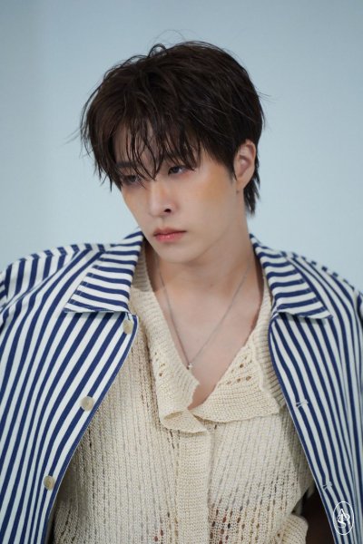 Bottom Youngjae