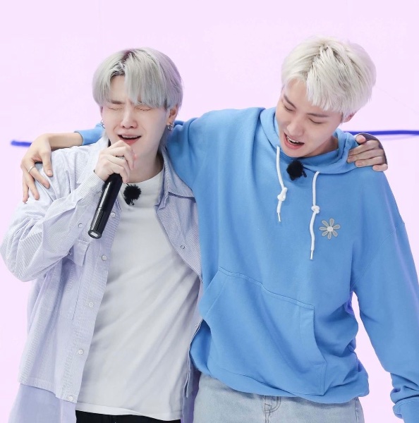 sope pretending to be drunk