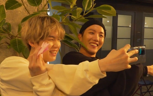 sope selca from run bts