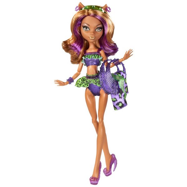 Clawdeen Make a Splash