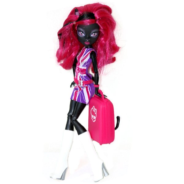 Ghoulebrities in Londoom Catty