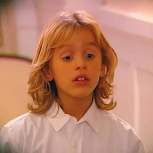 Tomás