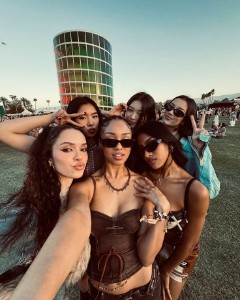 LAS KATSEYE SI TODAS JUNTAS