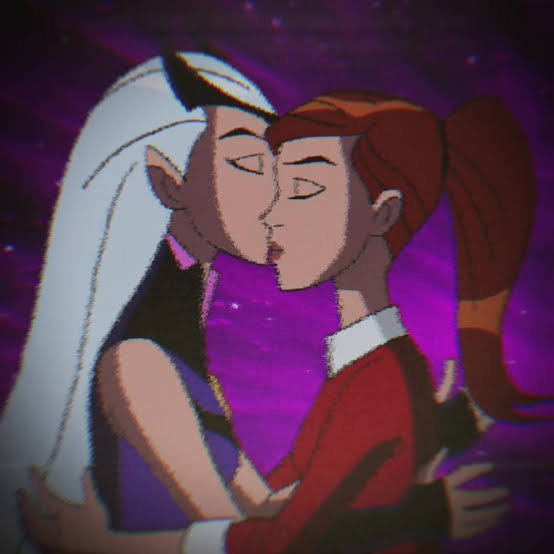 GWENCASTER (Gwen x Charmcaster)