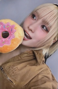 donut plush momo