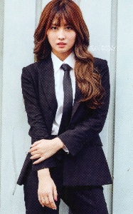 suit momo