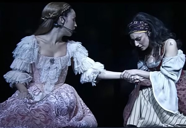 Marie & Isabelle (Le Roi Soleil)