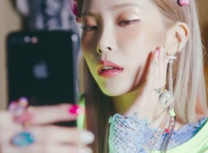 She's Fine by Heize