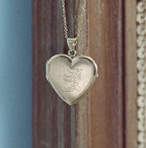 locket theme - extended