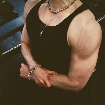 Arms Oct. 2025