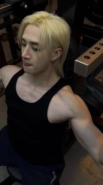 Chest Press Nov. 2025