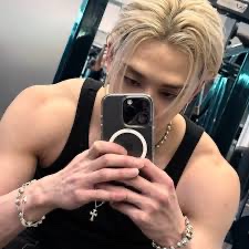 Selfie Oct. 2025