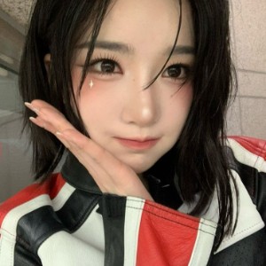 yooyeon (triples)