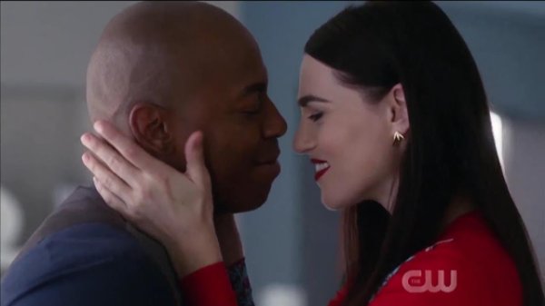 James Olsen x Lena Luthor