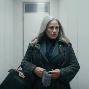 at work ep3(with coat)
