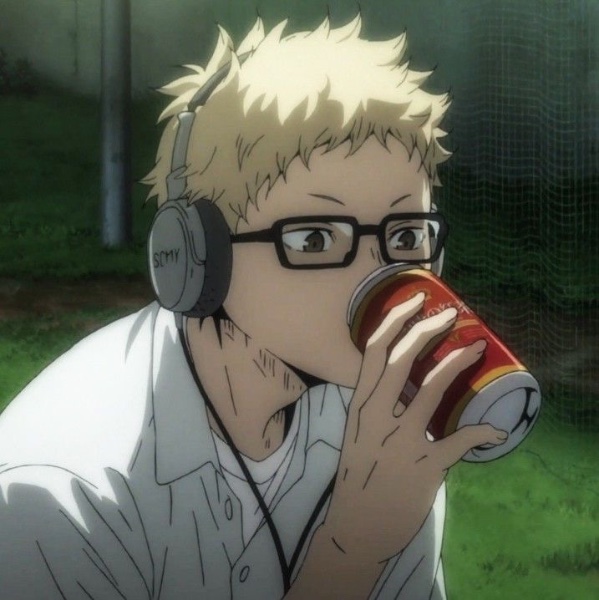 Tsukishima (Haikyuu)