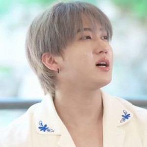 changbin - ashy silver