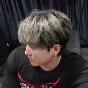 changbin - faded teal/green