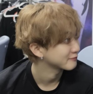 changbin - fluffy blonde