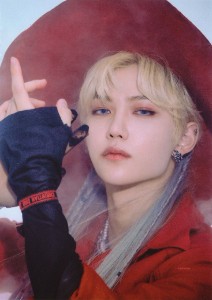 felix - blonde/silver extensions
