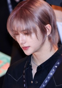 hyunjin - ash brown w/bangs