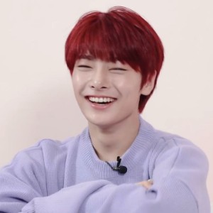 i.n - cherry red