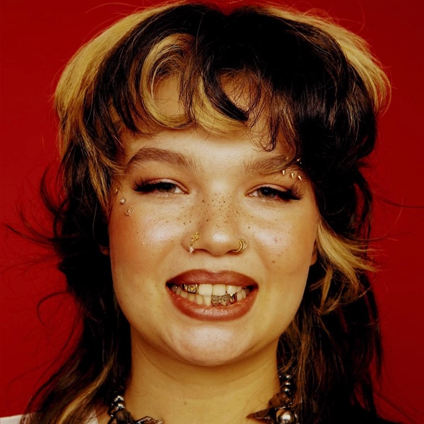 lola young