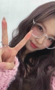 glasses sana
