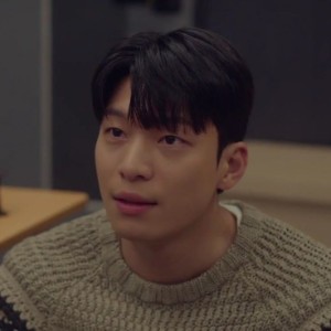 Lee Junho (A Midnight Romance in Hagwon)