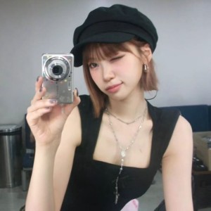 Chaewon (LE SSERAFIM)