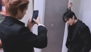 Minsung didn’t notice the camera