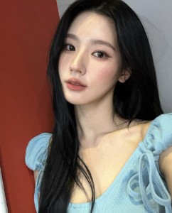 miyeon idle