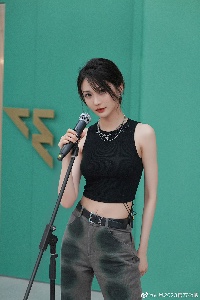 陈冰
