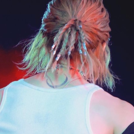 braided ponytail