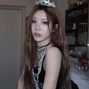 kim lip (artms)