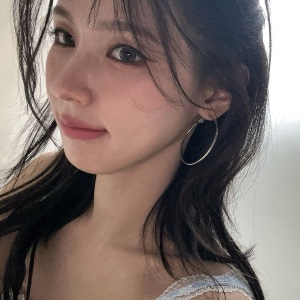 miyeon (idle)