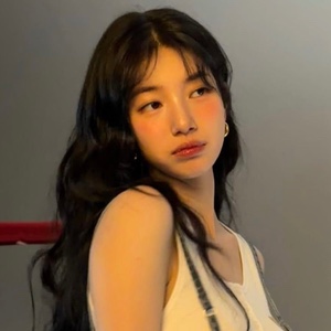 suzy (miss a)