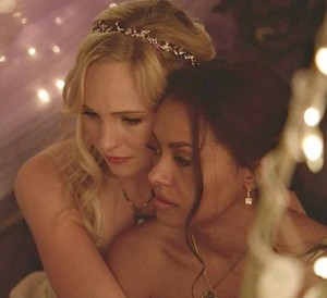 caroline x bonnie