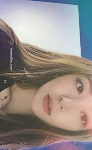 yunjin (weverse pob holo ver.)