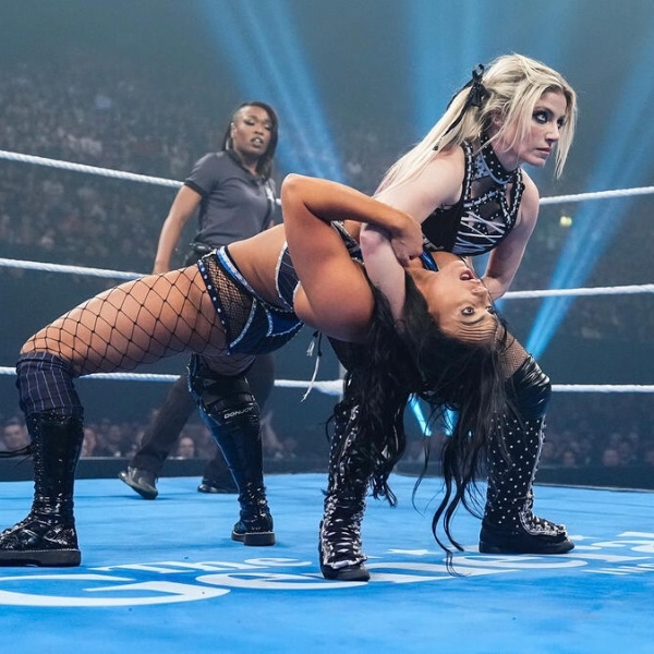 Alexa Bliss – Abigail DDT